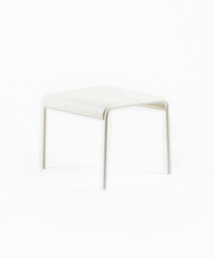 A600 Ottoman by Maiori