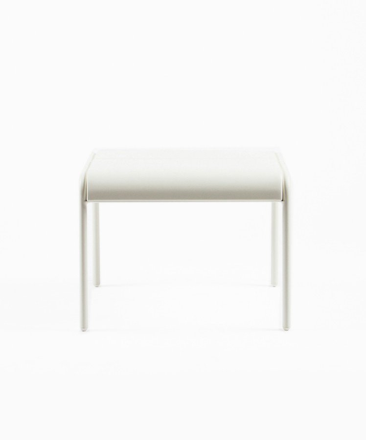 A600 Ottoman by Maiori